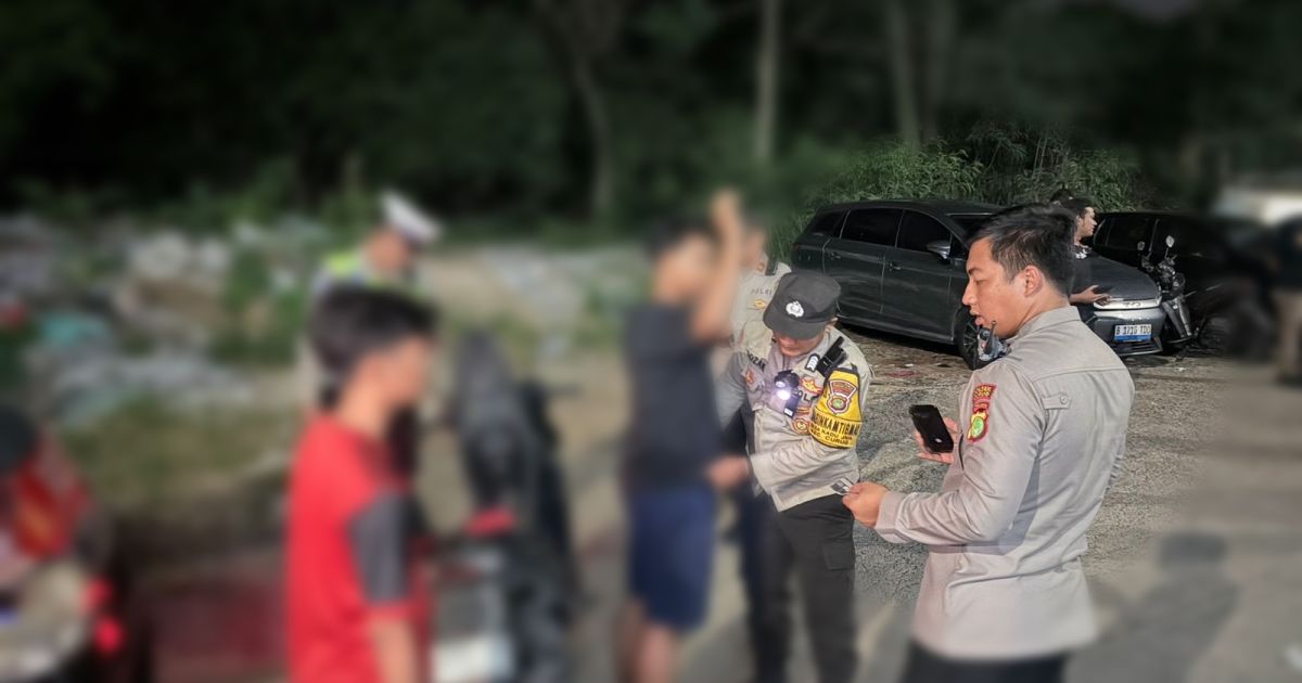 Polsek Curug Gelar Razia Stasioner, Amankan 4 Orang Diduga Membawa Obat Terlarang dan 9 Motor