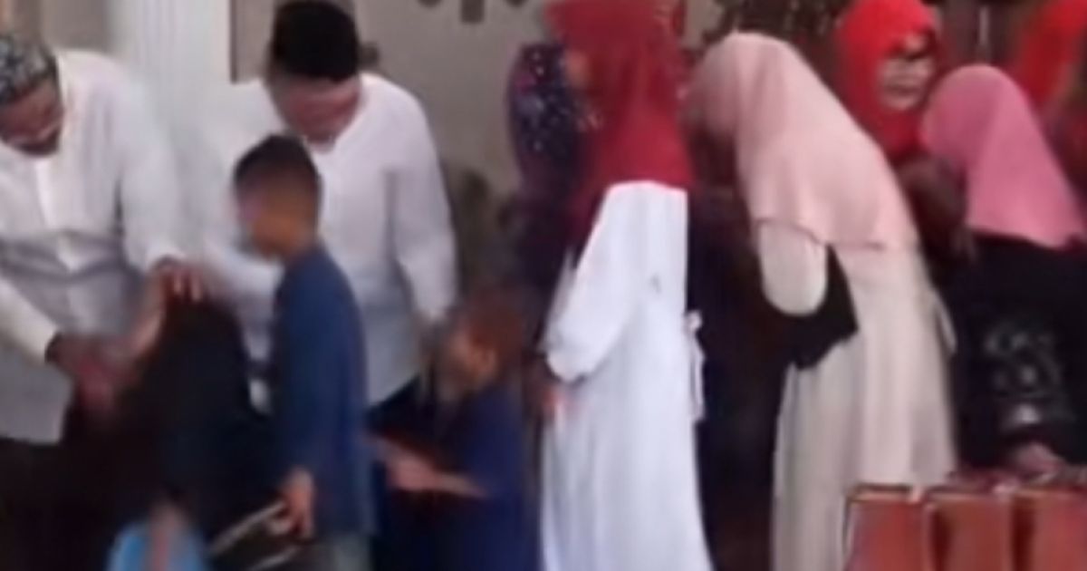 Camat Rajeg Hadiri Santunan Yatim Piatu di Mesjid Jami Al Ikhlas