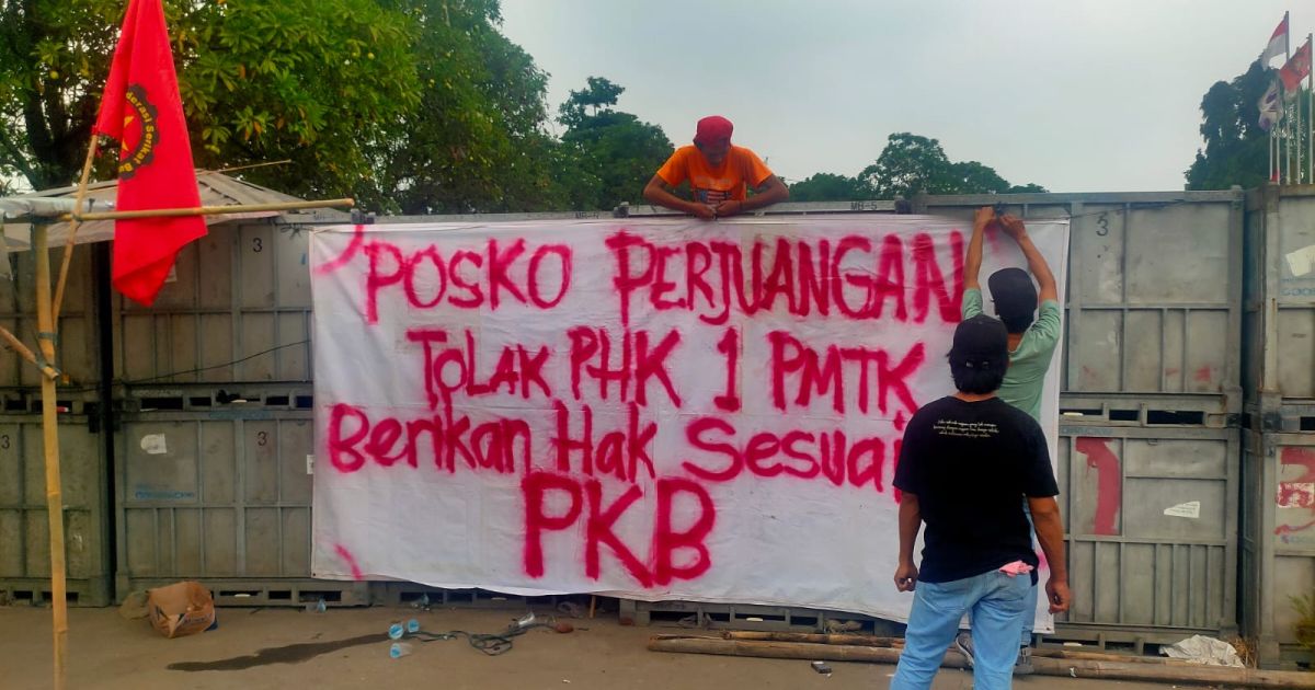 Federasi Serikat Buruh Merdeka(FSBM) Menuntut Pesangon Tidak Sesuai PKB Perjanjian Kerja Sama Yang Disepakati PT Syang Fung Tian.