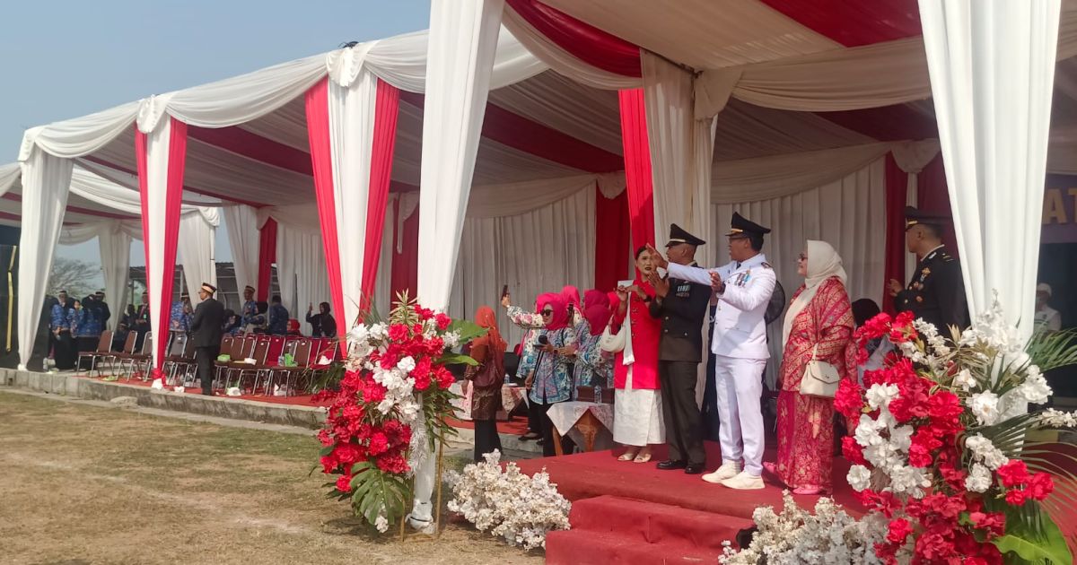 Pemerintah Kecamatan Rajeg Gelar Upacara Pengibaran Bendera Merah Putih Dengan Penuh Khidmat